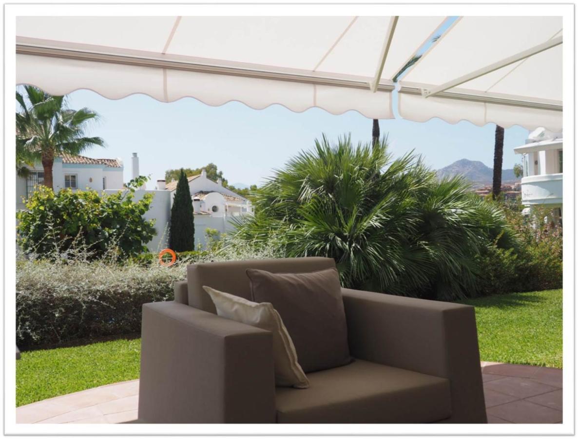 & Golf Garden Apartment *